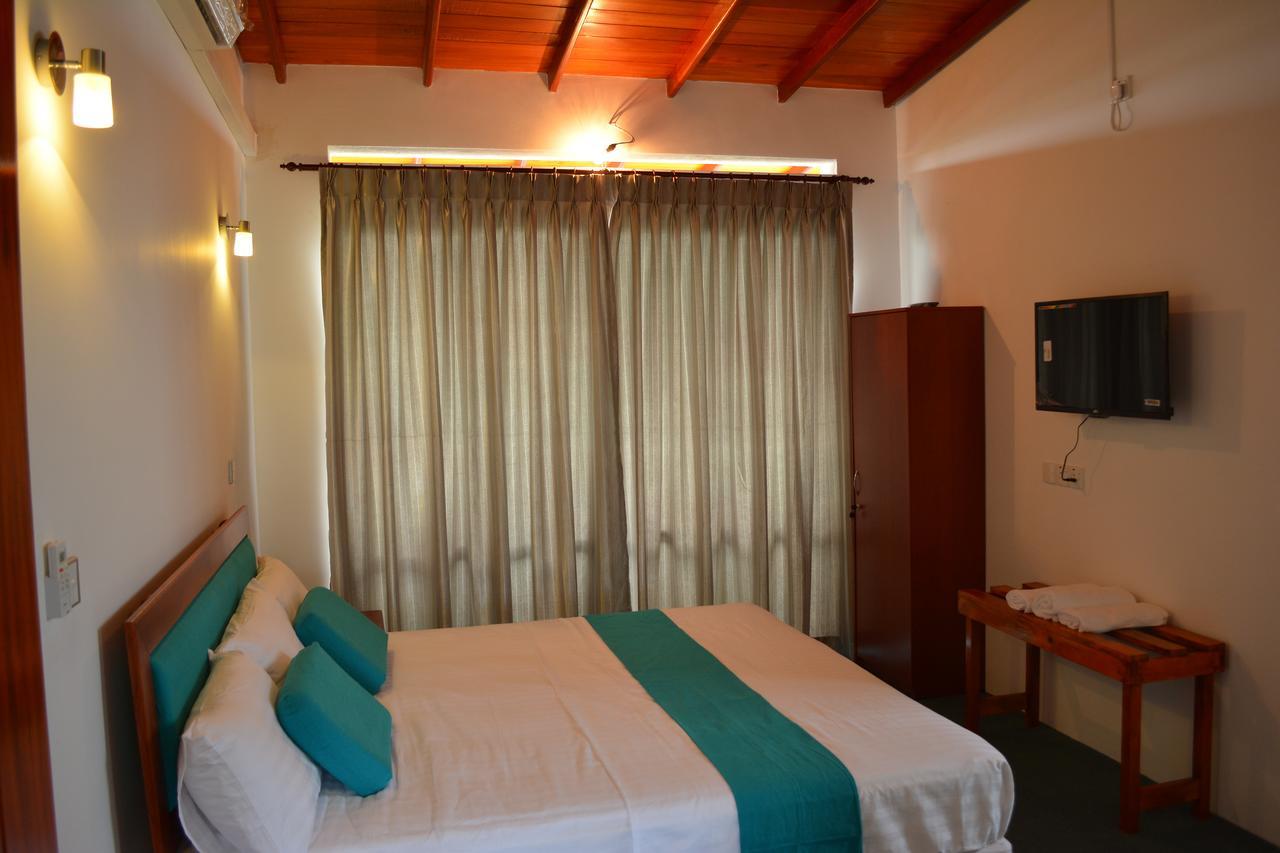 West Inn Colombo Exterior foto